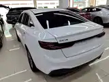 Фото 5 - Geely Geometry A