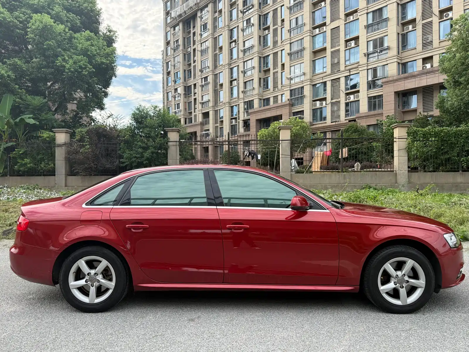 Photo 6 - Audi A4L