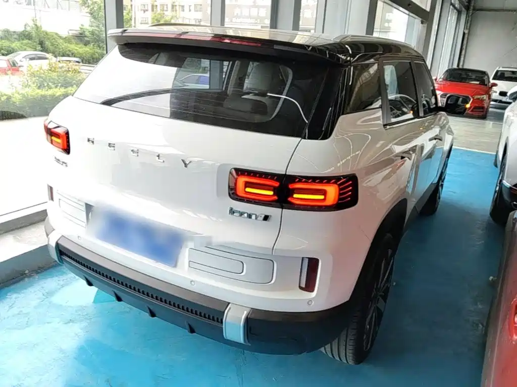 Geely ICON 2023 2023 Model 1.5TD Chocolate Deluxe Edition