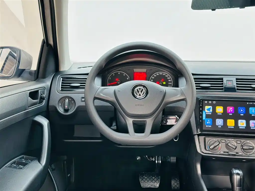 Volkswagen Santana 2021 1.5L Automatic Trend Edition фото 17