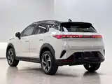 Photo 6 - Lynk & Co 06