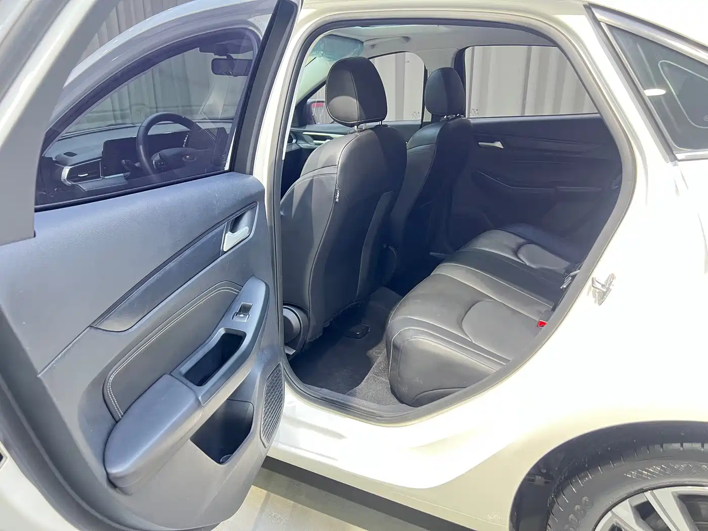 Ford Escort 2022 2021 1.5L Automatic Platinum Edition