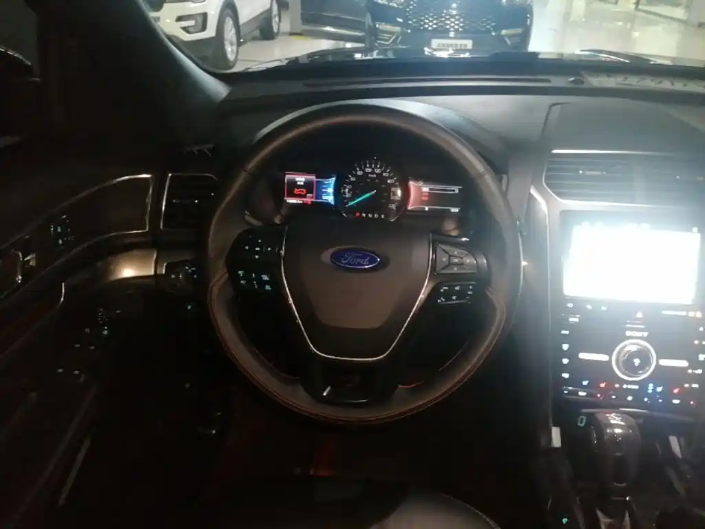 Ford Explorer (Import) 2018 2018 2.3T Elite Edition
