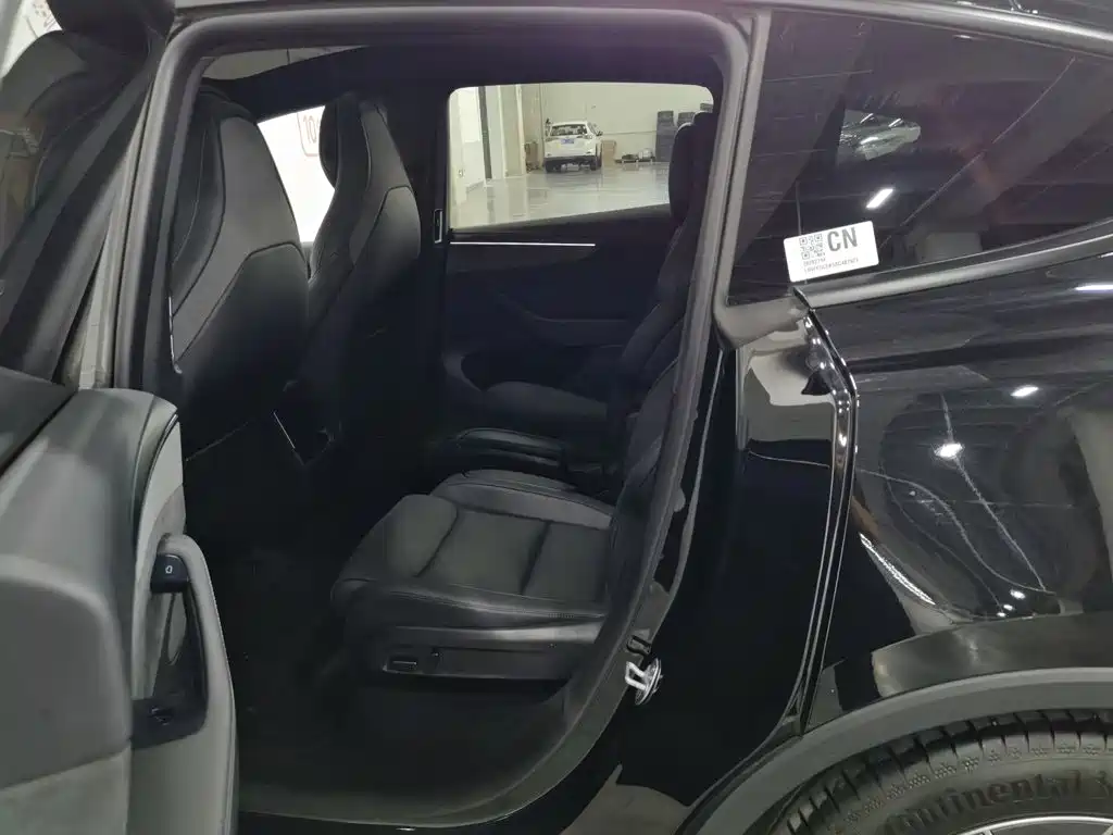 Tesla Model Y L 2025 2025 Facelift Long Range AWD