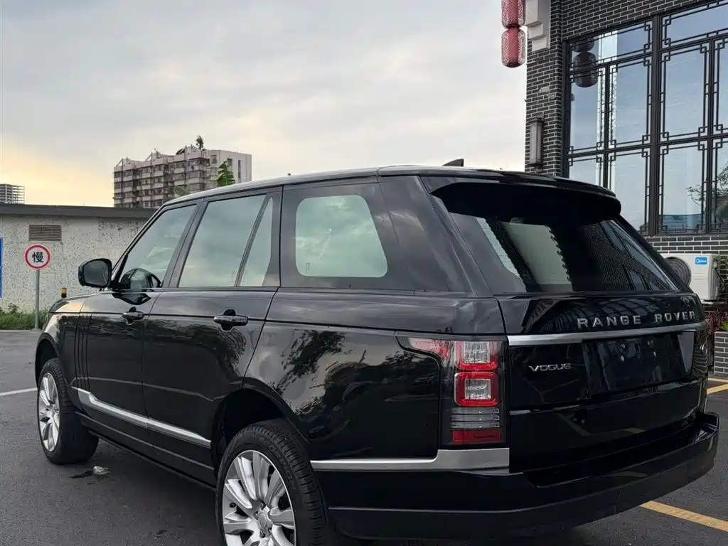 Land Rover Range Rover 2017 3.0 SC V6 Vogue фото 6