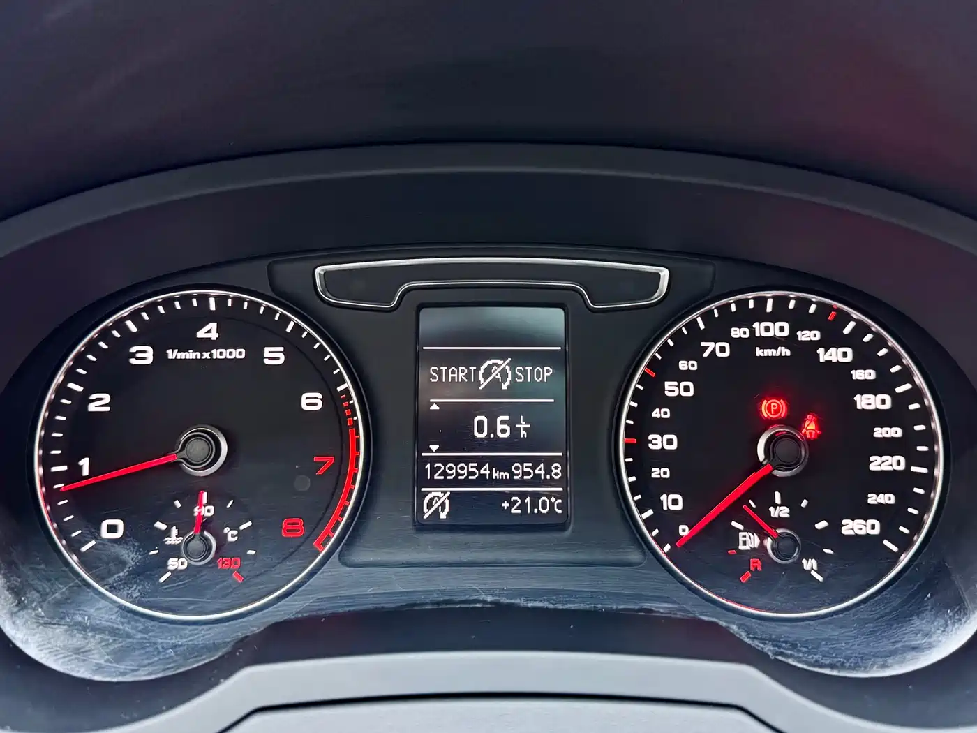 Audi Q3 2018 30th Anniversary Edition 30 TFSI Fashion фото 21