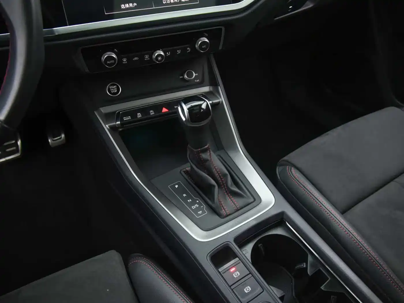 Фото 10 - Audi Q3