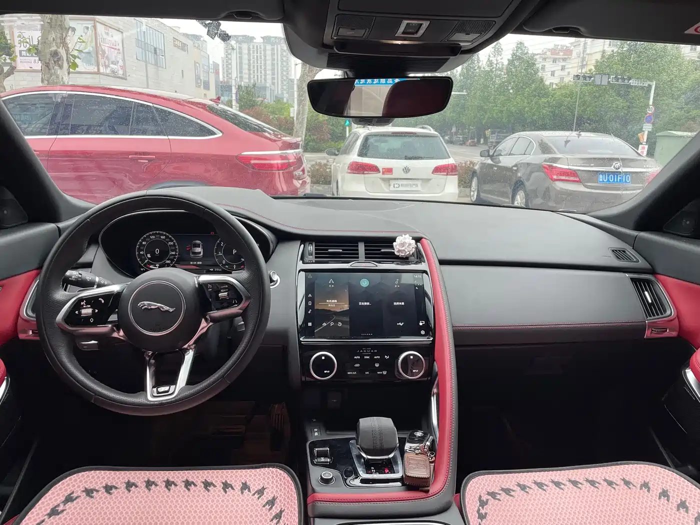 Jaguar E-PACE 2024 Progressive Sport Edition R-DYNAMIC S фото 4