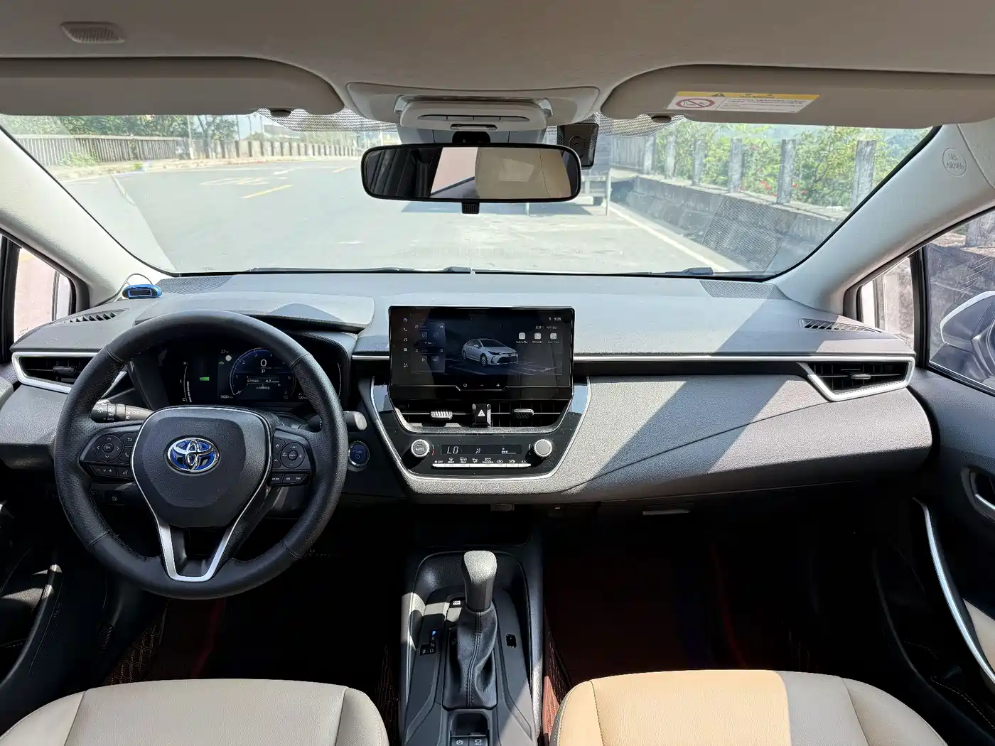 Toyota Corolla 2024 Model 1.8L Smart Hybrid Pioneer Edition фото 6