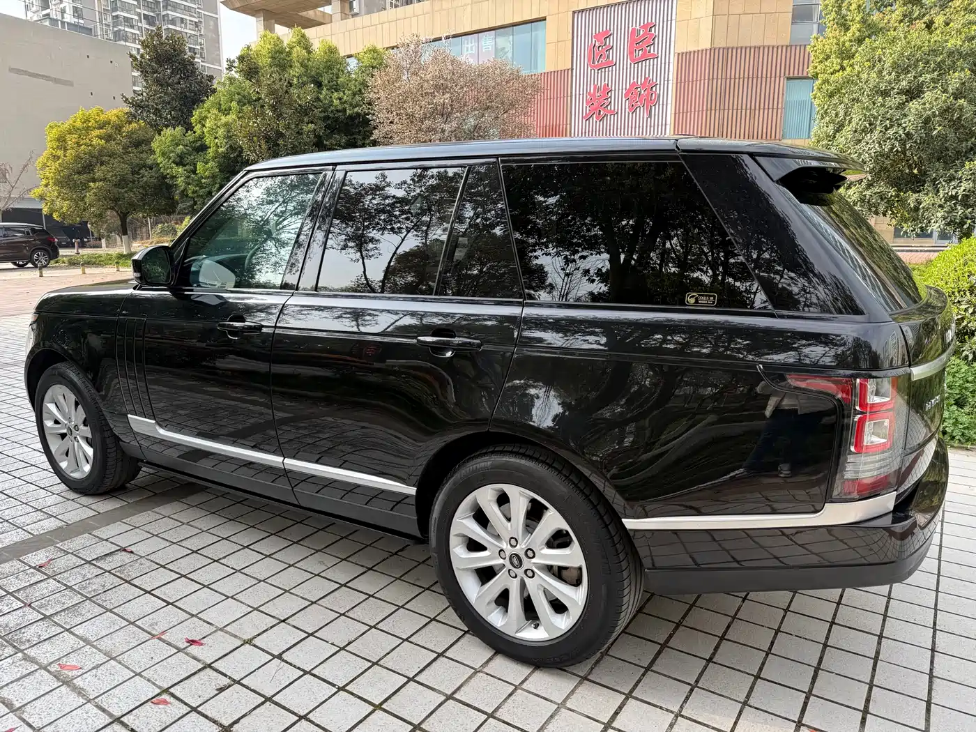 Land Rover Range Rover 2013 5.0 SC V8 Vogue SE фото 11