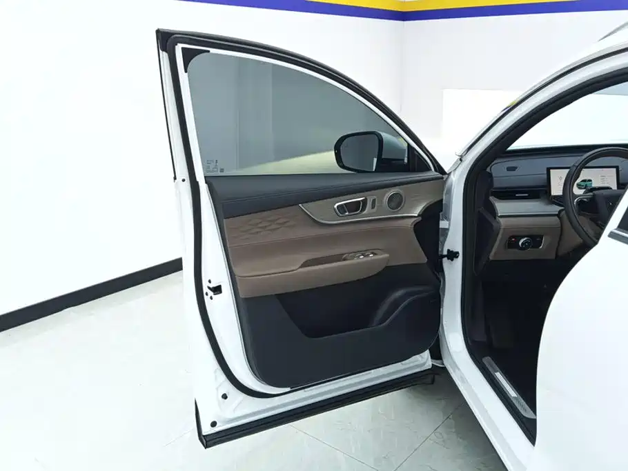 Фото 7 - Chery Tiggo 8 PLUS