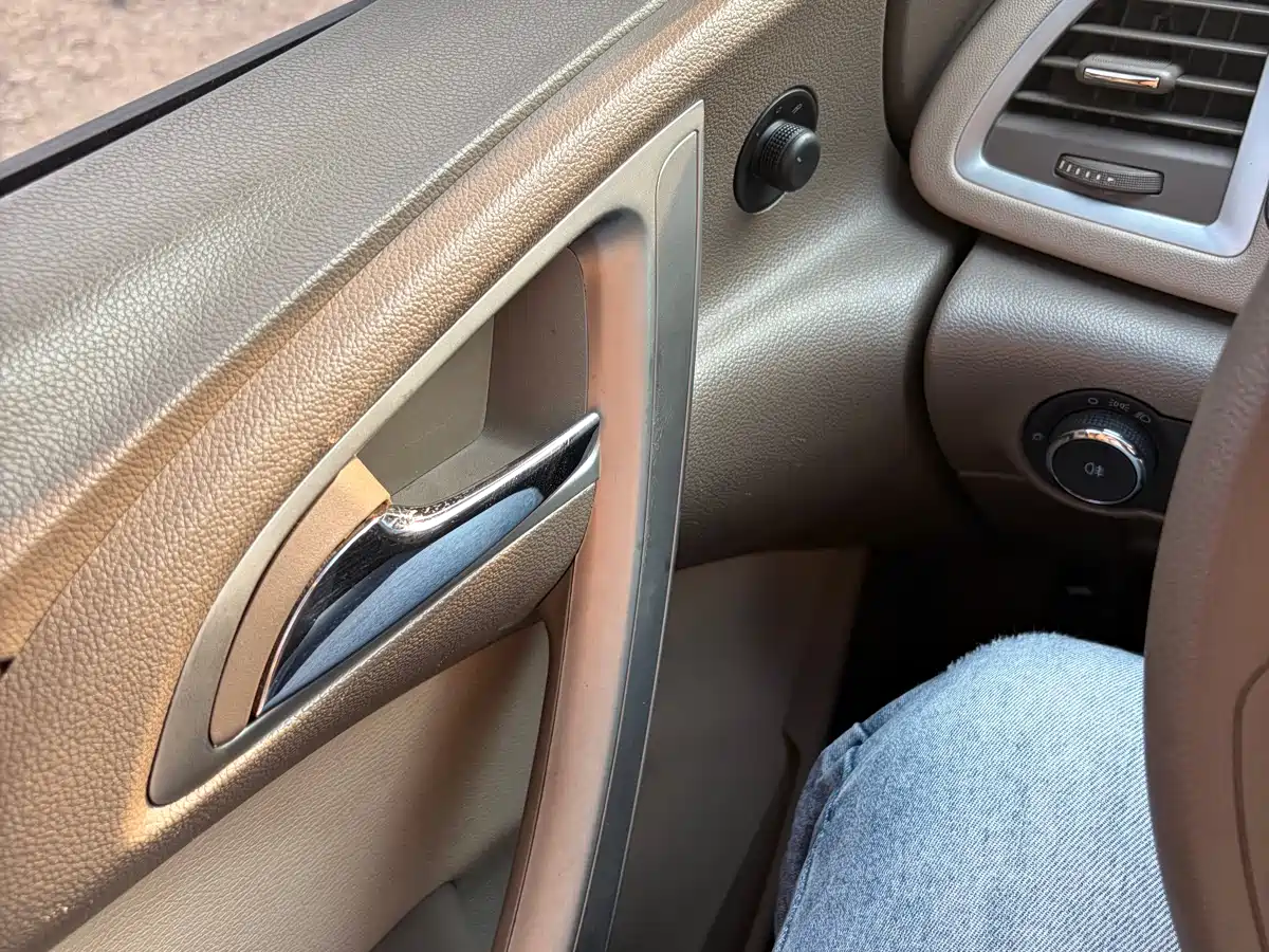 Buick Excelle 2013 Model GT 1.6L Manual Comfort фото 17