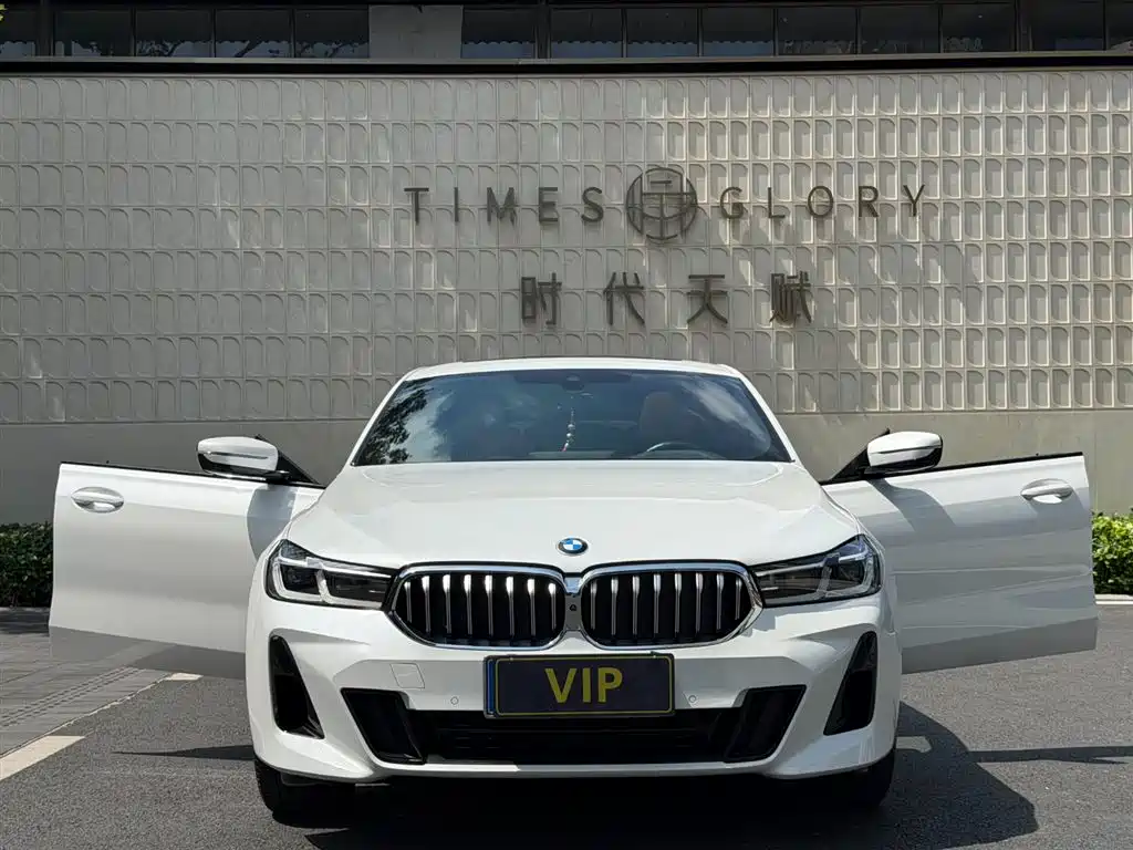 BMW 6 Series GT 2021 630i M Sport Package фото 4