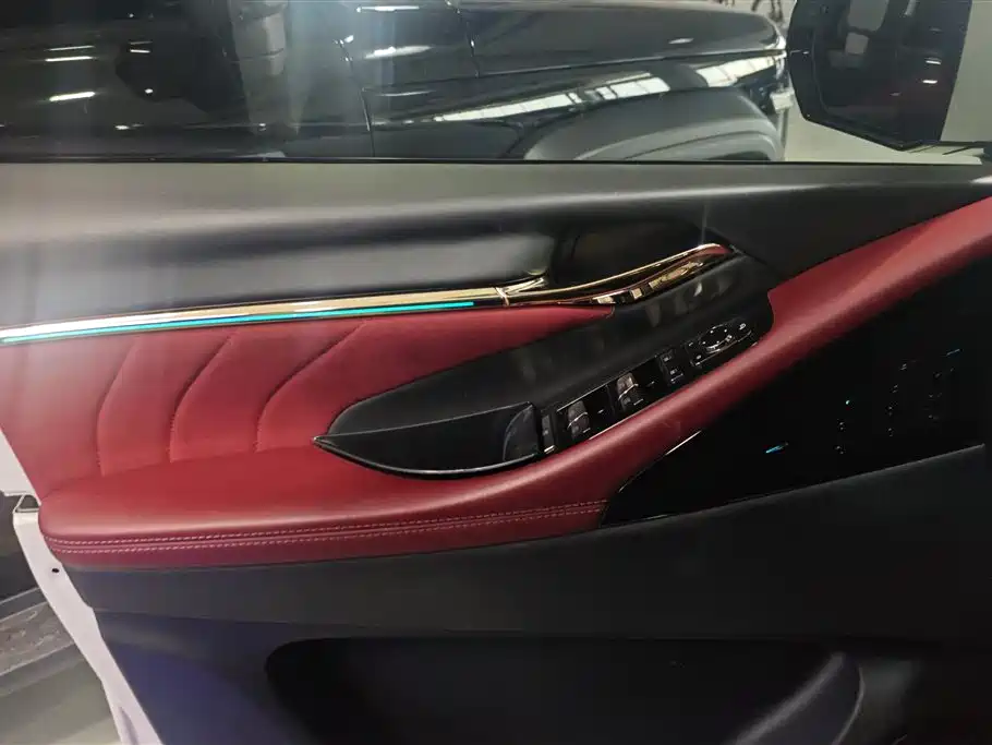 GAC Trumpchi Trumpchi M8 2023 Model Master Series 400T Ultimate Edition фото 7