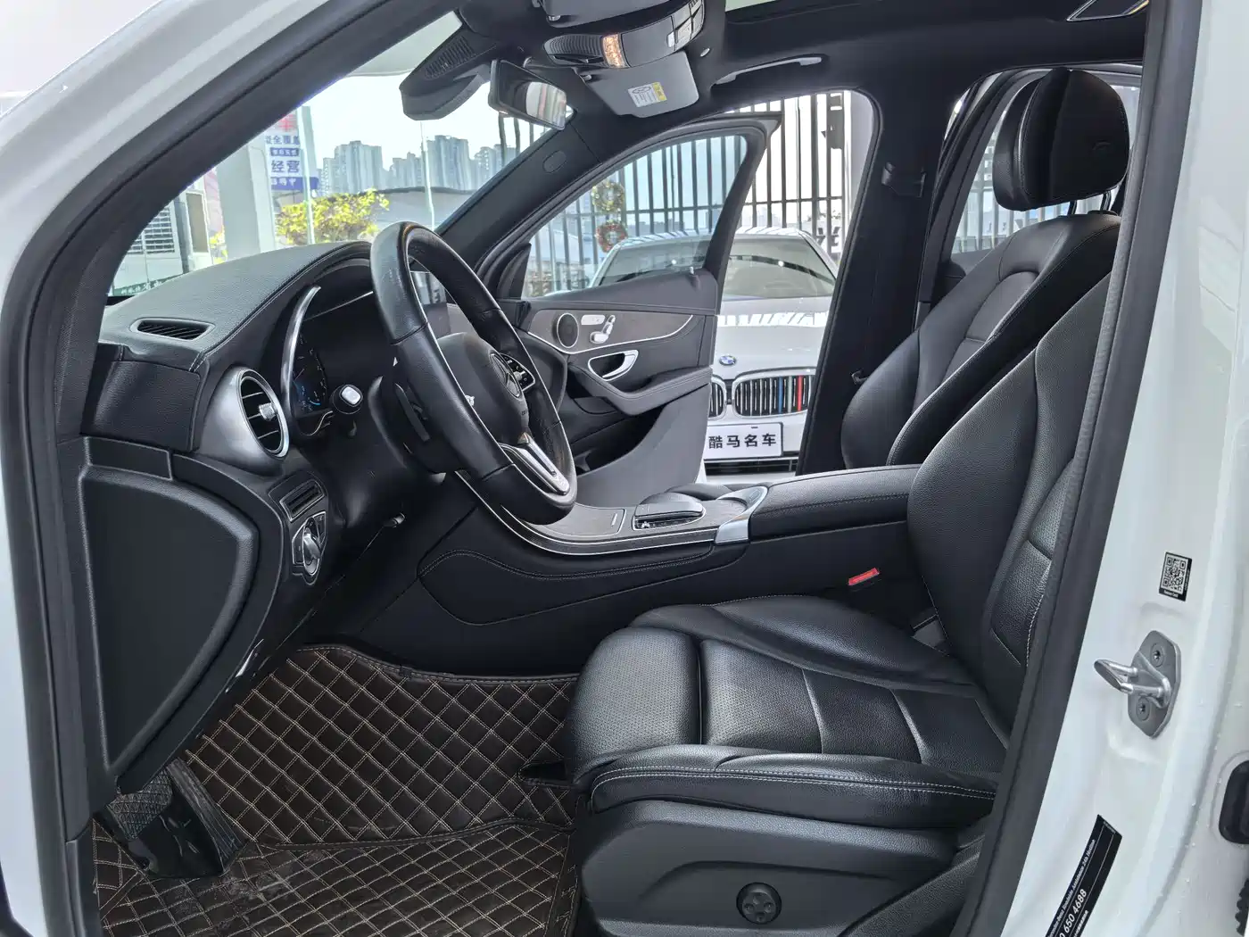 Mercedes-Benz GLC 2020 GLC 260 L 4MATIC Luxury фото 4