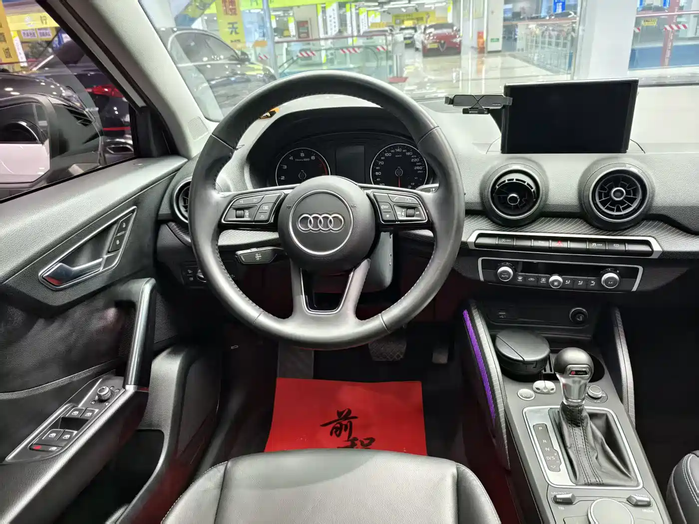 Audi Q2L 2021 Model 35 TFSI Fashion Dynamic фото 9
