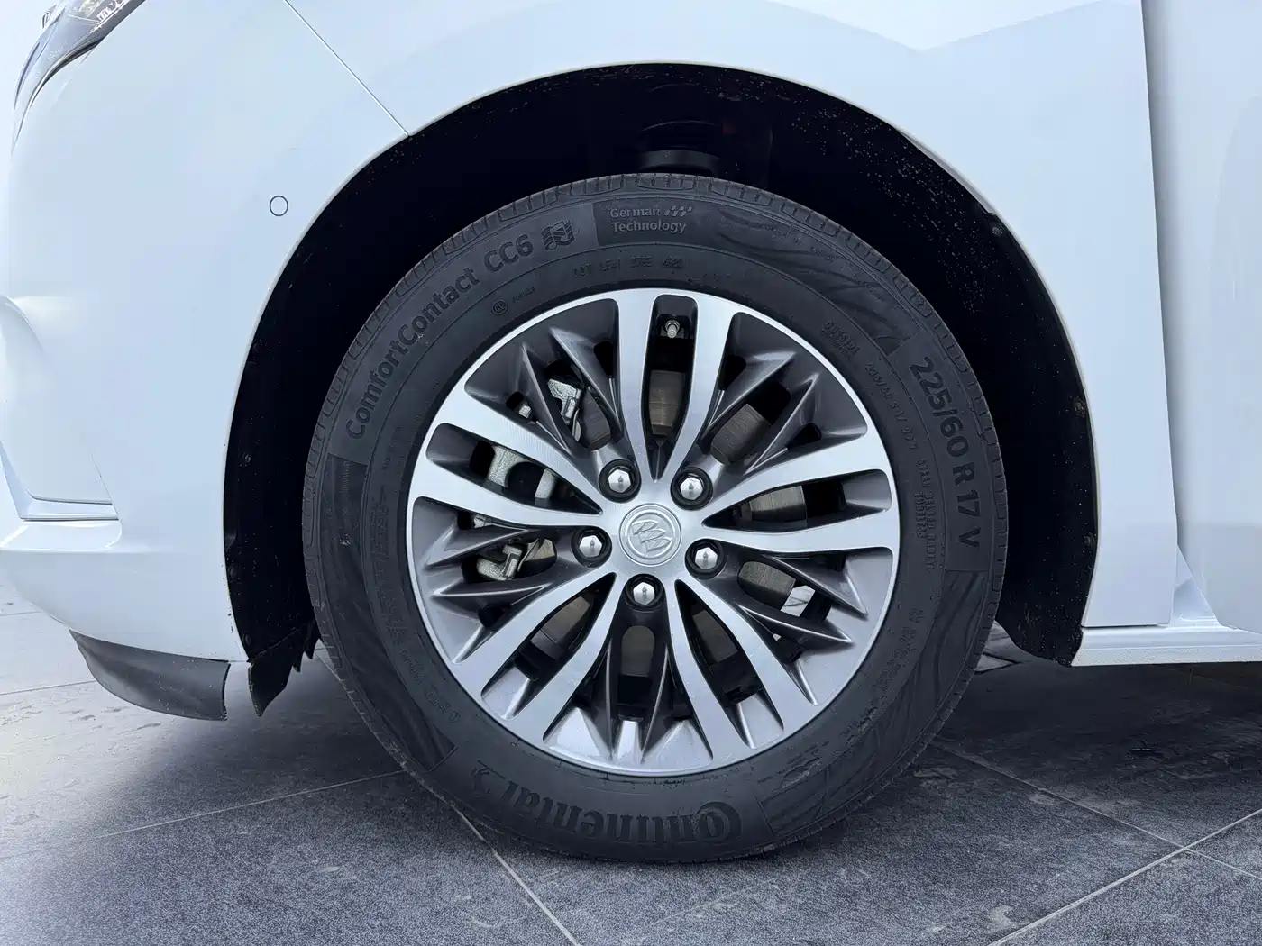 Buick GL8 2021 ES Landlord 653T Premium фото 16