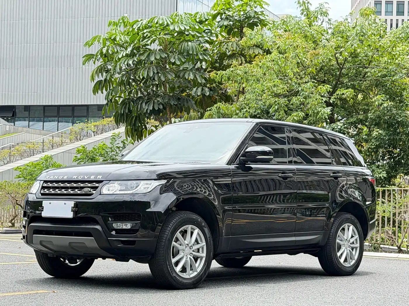 Land Rover Range Rover Sport 2017 3.0 SC V6 SE
