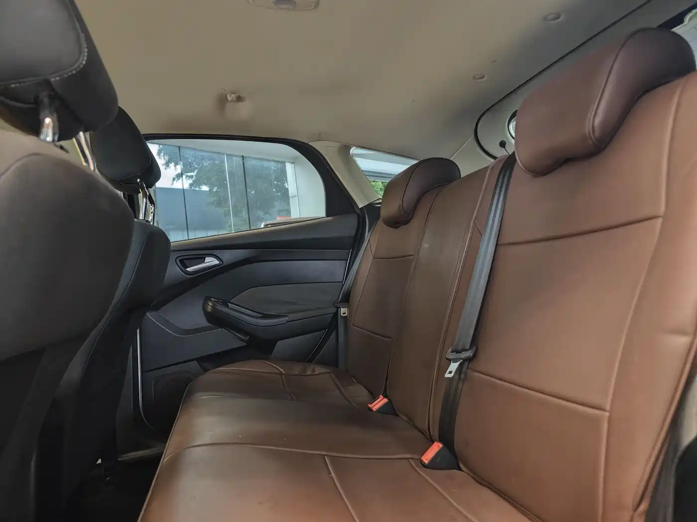 Ford Focus 2015 2012 Hatchback 1.6L Automatic Comfort