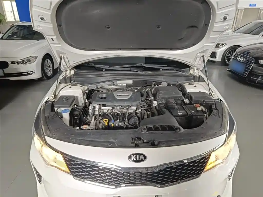 Kia K5 2016 1.6T Automatic LUX фото 20