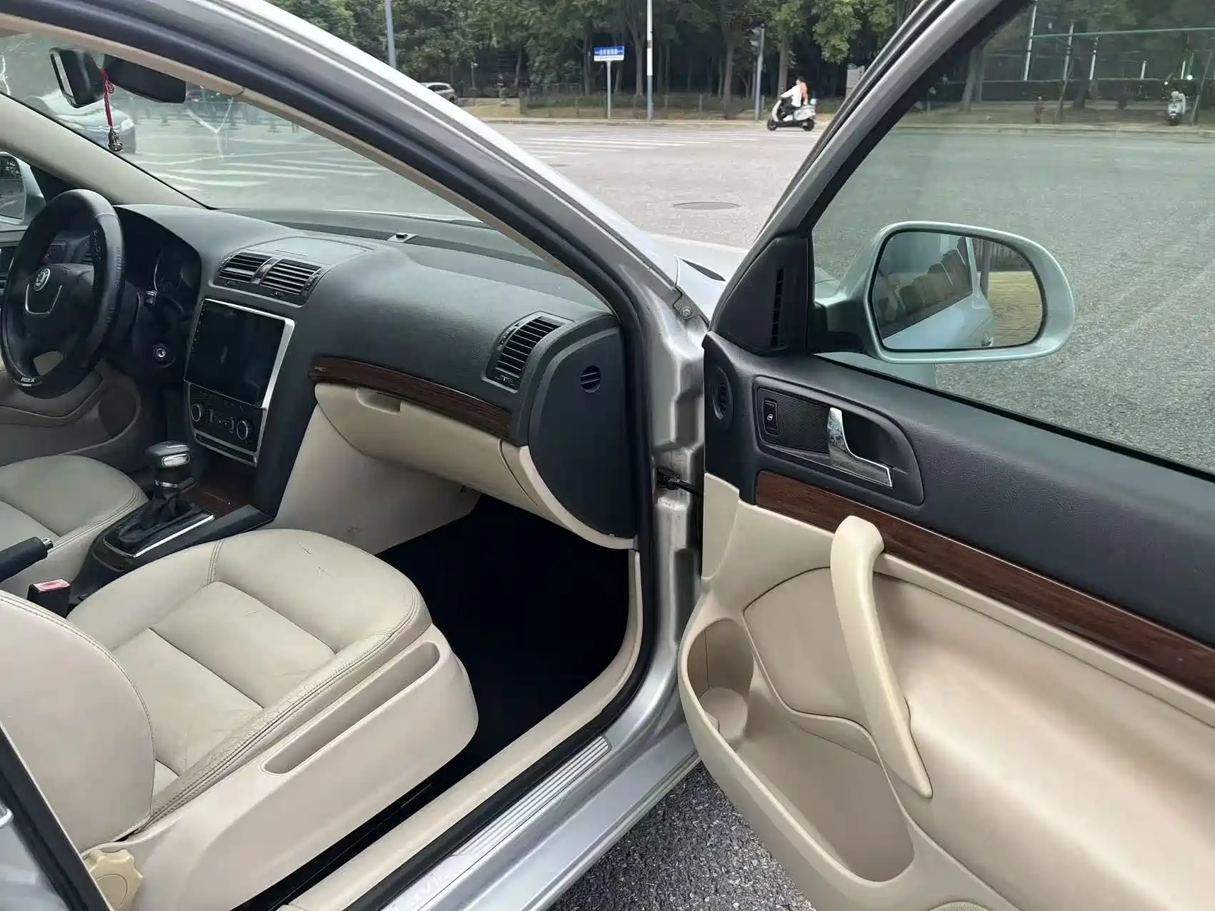 Photo 10 - Škoda Octavia