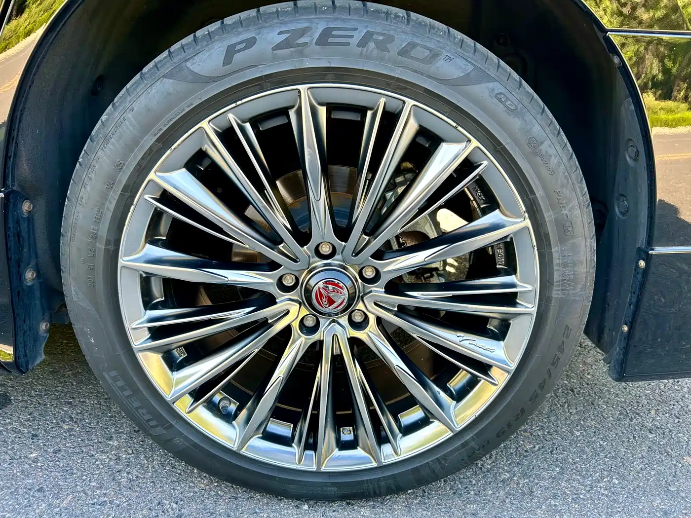 Toyota Vellfire 2021 2020 Twin Engine 2.5L HV Premium Edition