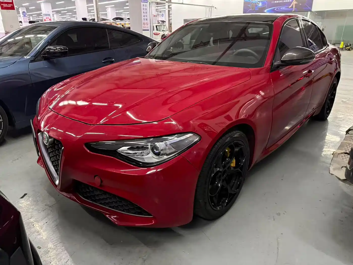Alfa Romeo Giulia 2020 2020 2.0T 280HP Luxury Sport Edition