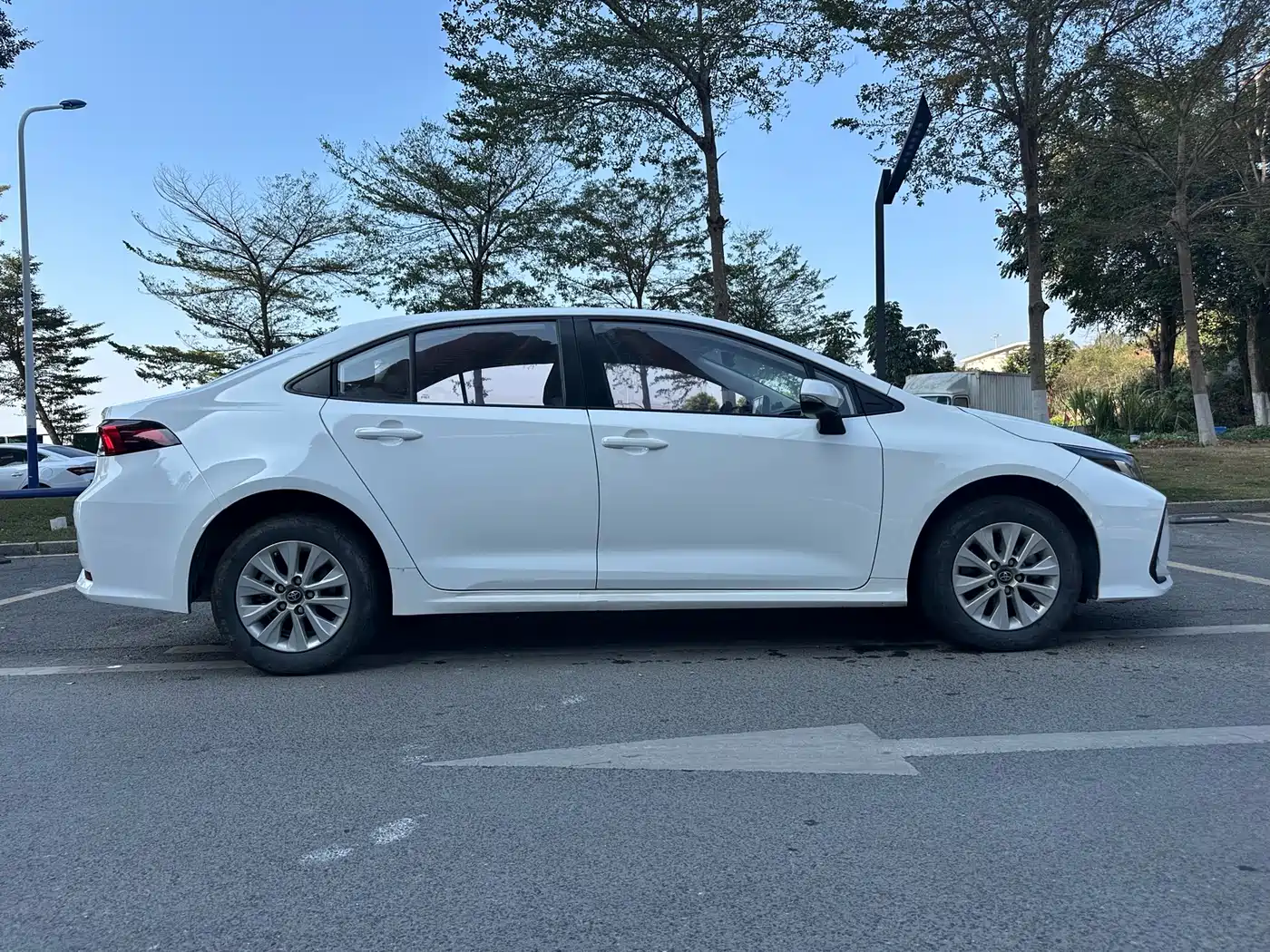 Toyota Corolla 2023 1.2T Pioneer Edition фото 8