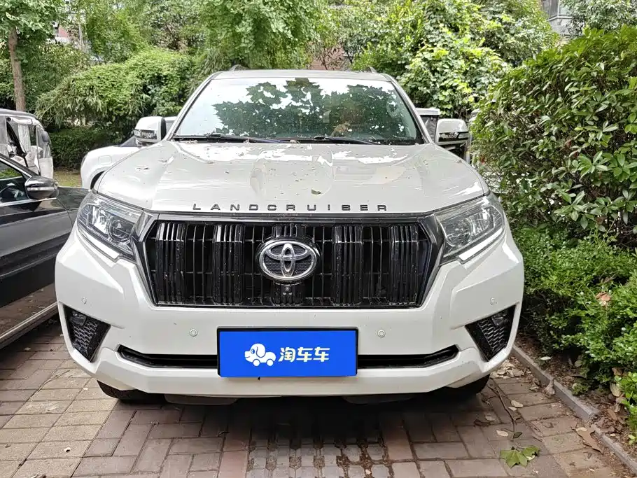 Фото 2 - Toyota Prado