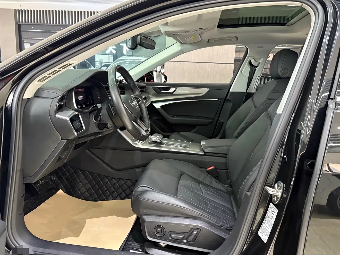 Audi A6L 2021 45 TFSI quattro Exclusive Elegance фото 4