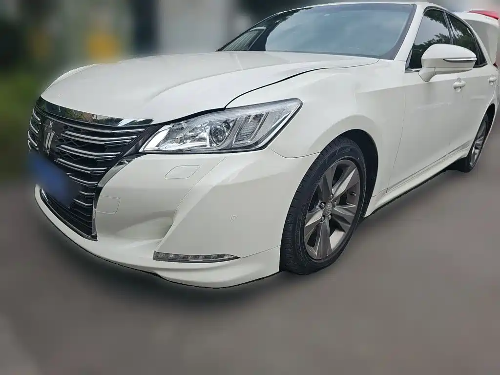 Toyota Crown 2015 — пригон из Китая