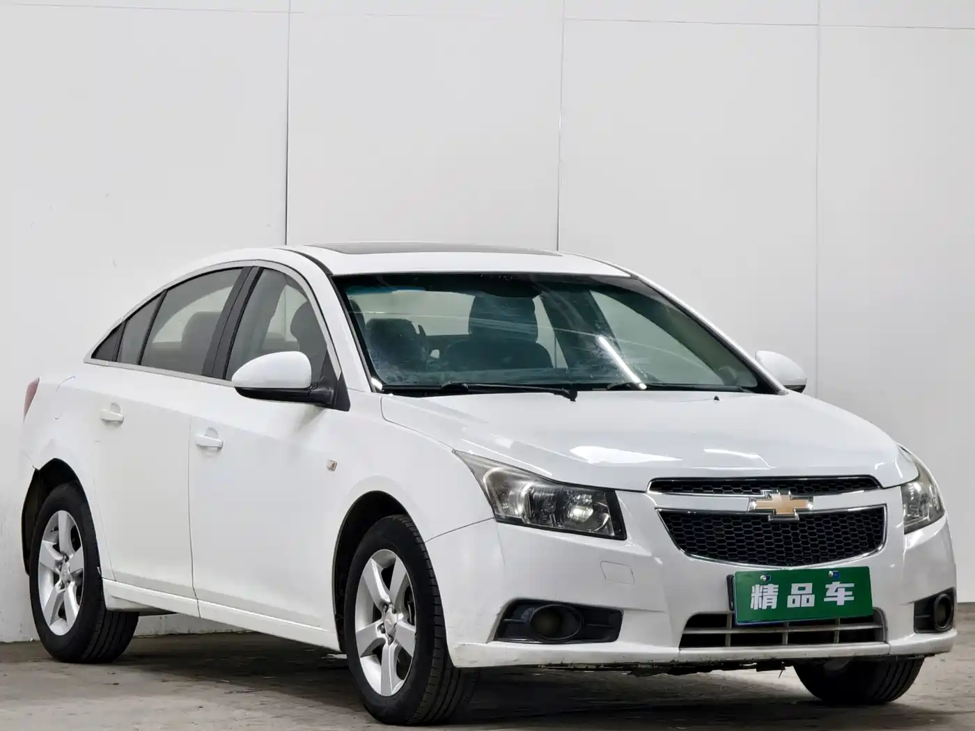 Фото 3 - Chevrolet Cruze