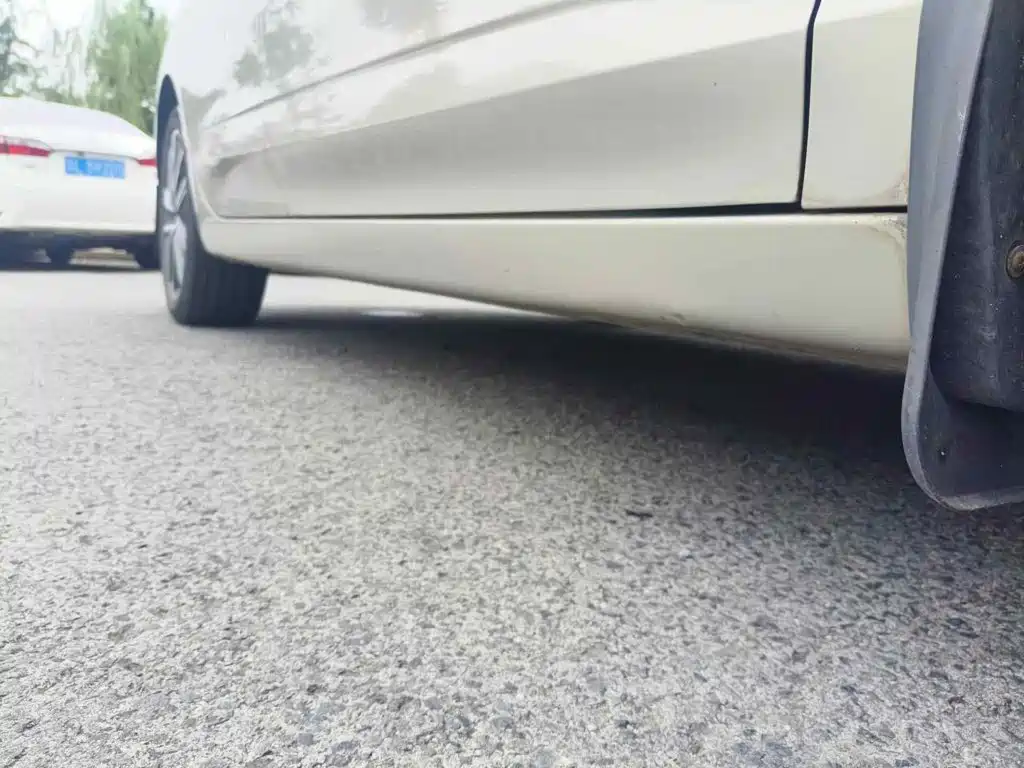 Фото 9 - Roewe i5