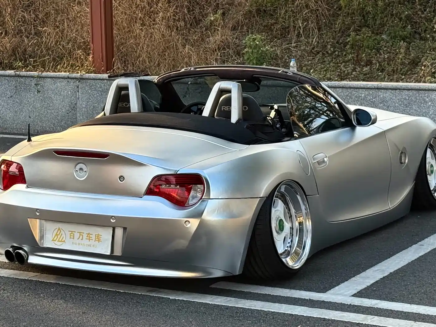 BMW Z4 2006 2.5si Convertible Sports Car фото 12