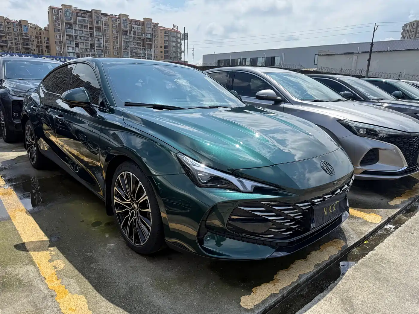 MG MG7 2023 2023 2.0T Automatic Hunting Beauty Premium Edition