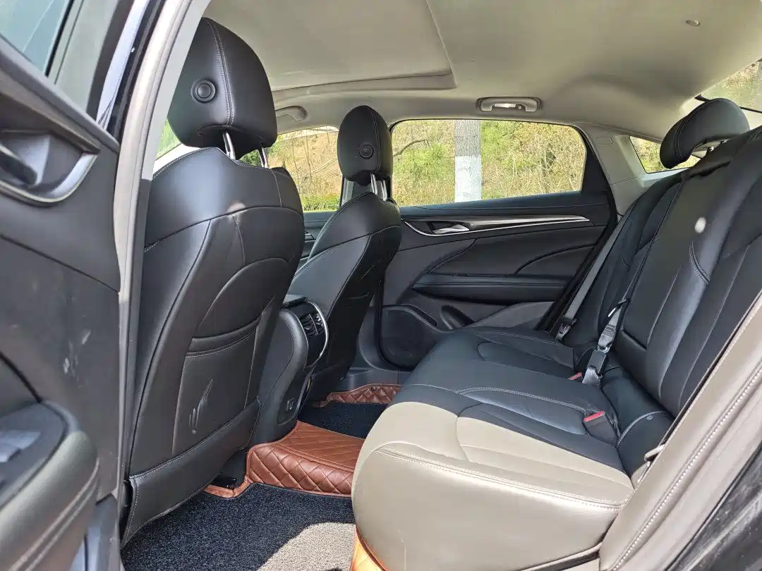 Buick LaCrosse 2021 652T Luxury Edition фото 6