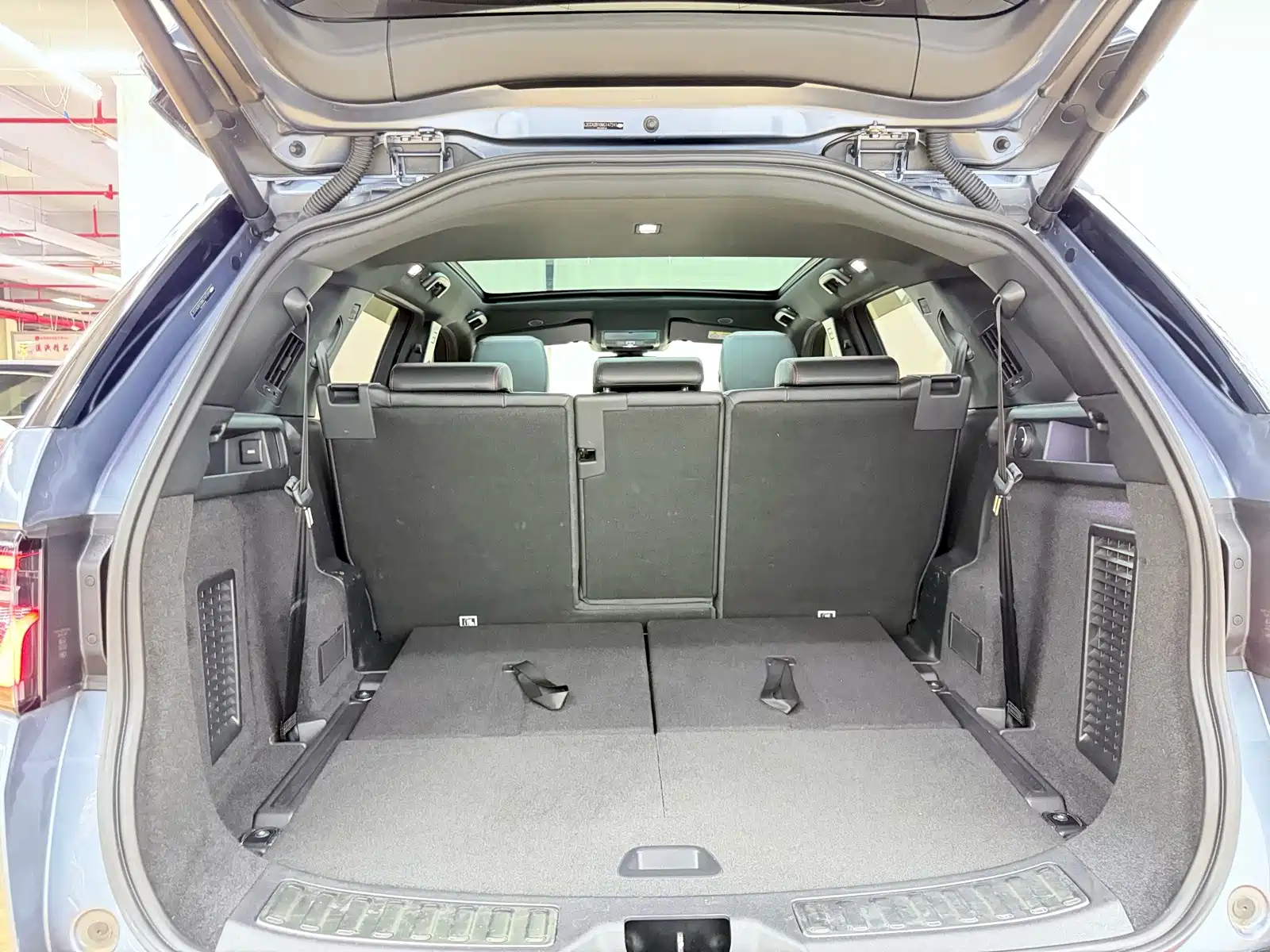Фото 17 - Land Rover Discovery Sport