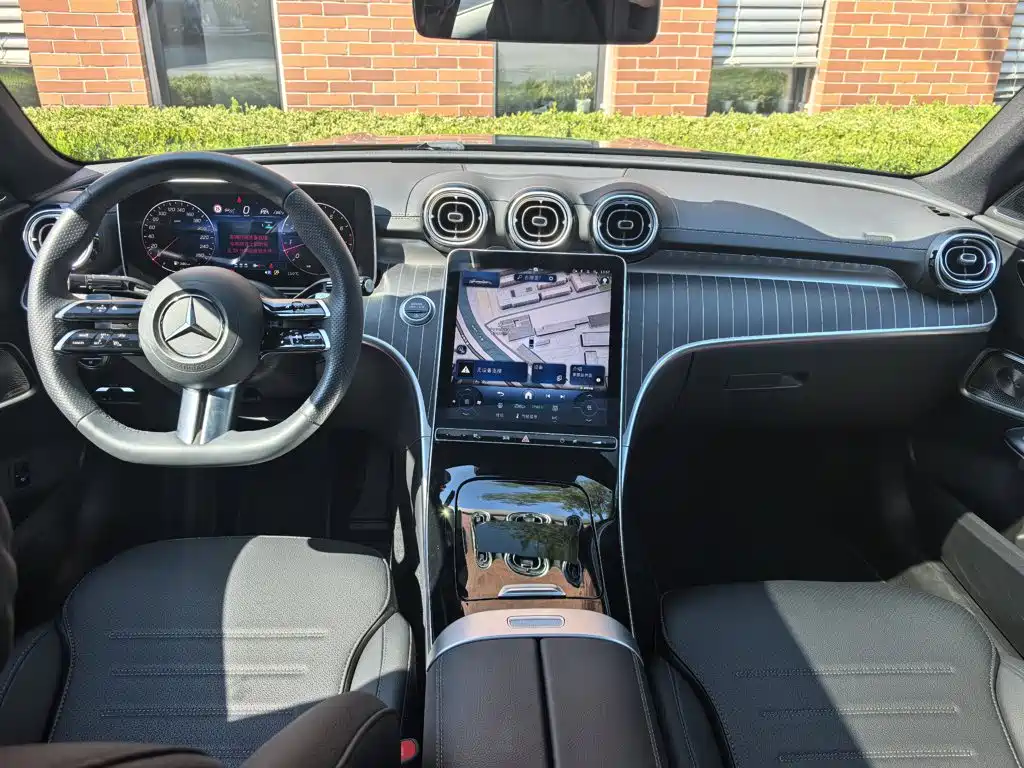 Фото 6 - Mercedes-Benz C-Class