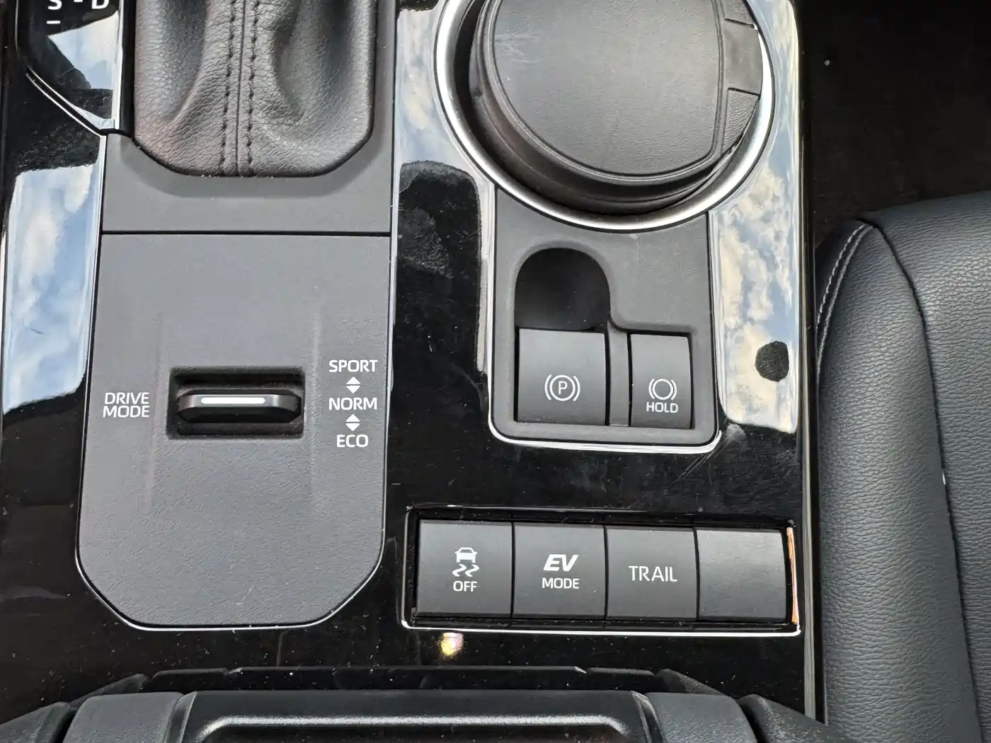 صورة 9 - Toyota Highlander