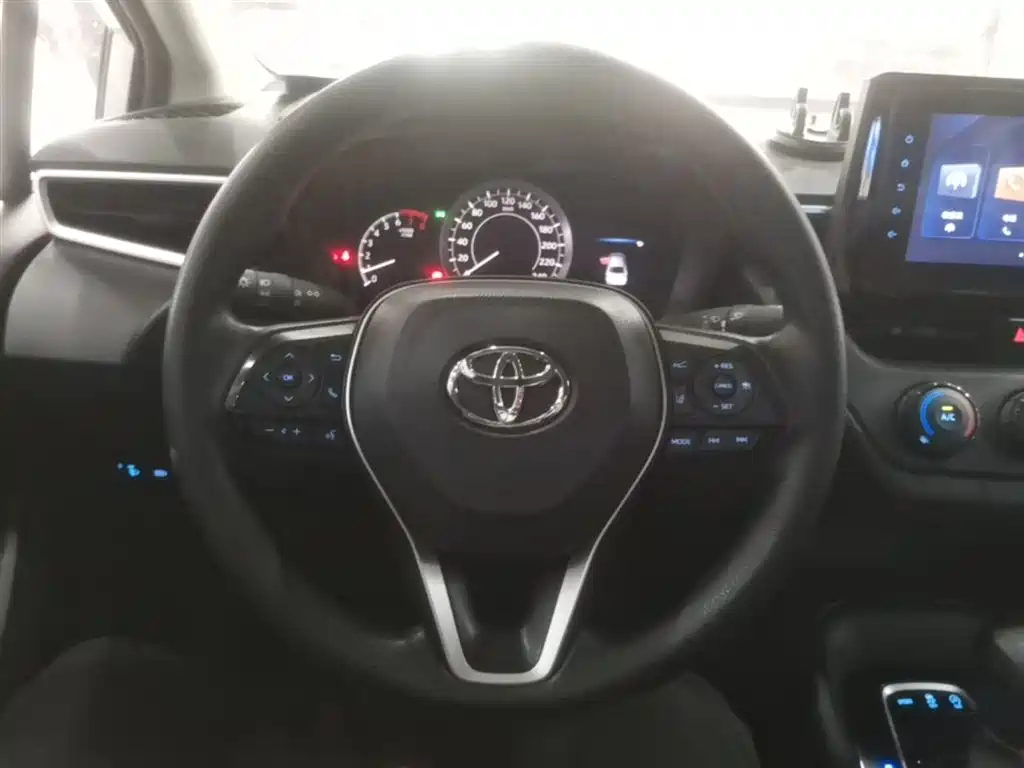 Toyota Corolla 2022 1.2T S-CVT Pioneer PLUS Edition фото 11