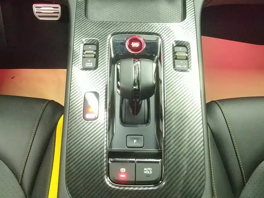 GAC Trumpchi Trumpchi Emkoo 2021 270T DCT J15 Edition фото 16