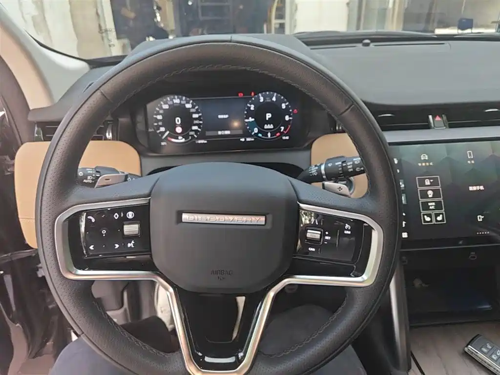 Land Rover Discovery Sport 2024 Performance Technology Edition фото 11