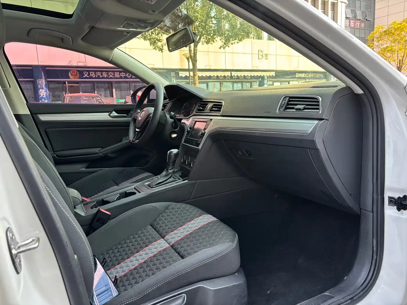 Volkswagen Lamando 2019 230TSI DSG Fashion Edition China VI фото 13