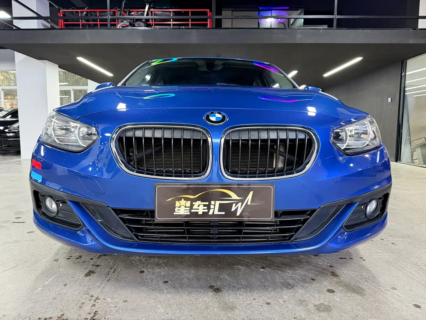 BMW 1 Series 2018 118i Fashion Edition фото 2