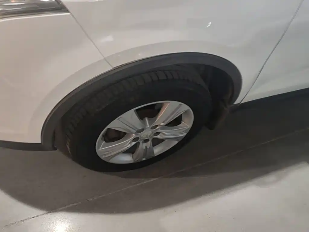 Besturn X80 2015 2015 2.0L Automatic Luxury