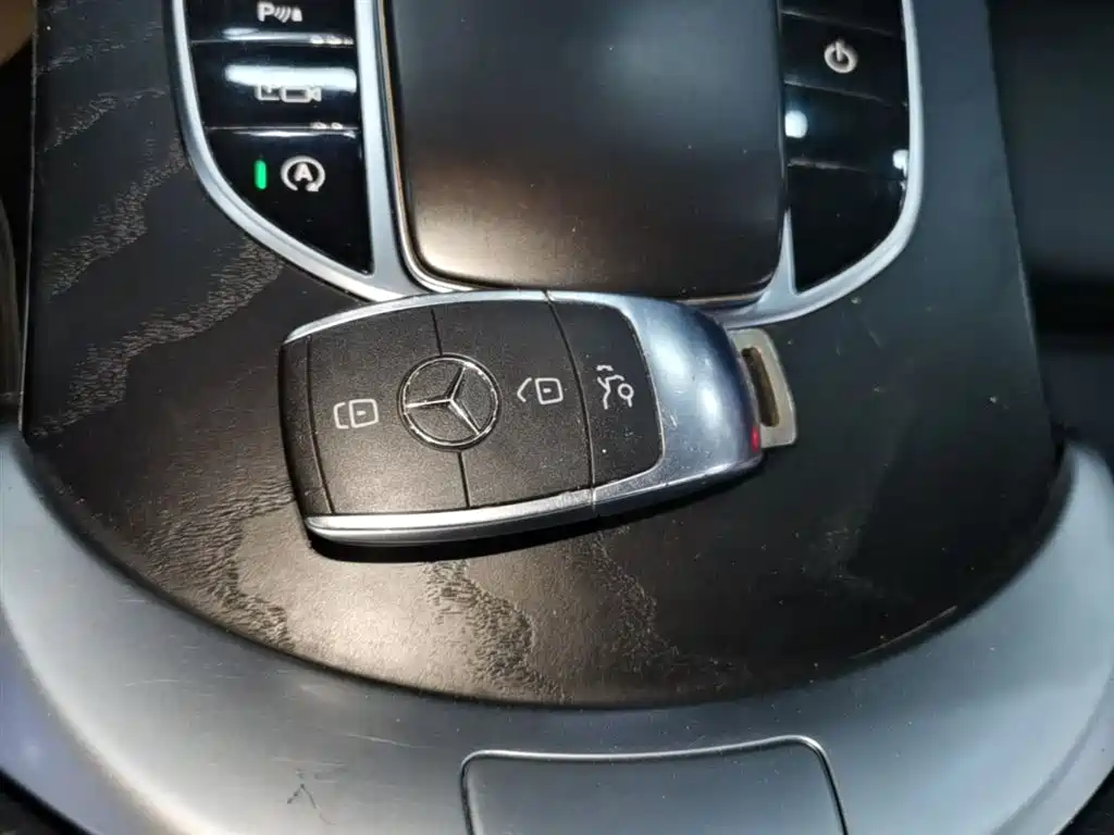 Mercedes-Benz C-Class 2019 C 180 L Fashion Sport Edition фото 9
