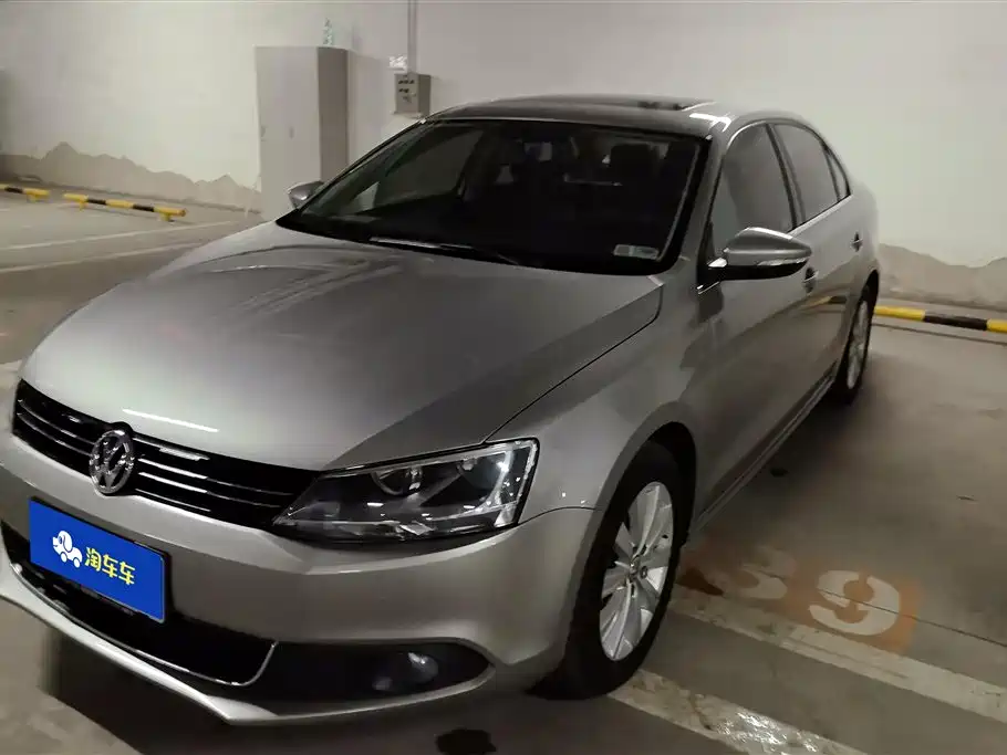 Volkswagen Sagitar 2014 1.4TSI Automatic Luxury