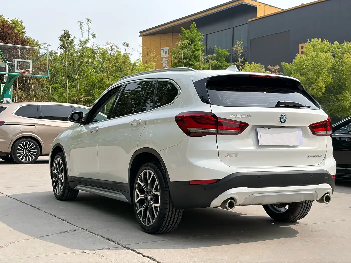 BMW X1 2022 xDrive25Li Premium фото 4