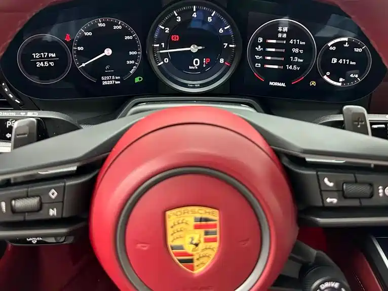 Porsche 911 2023 Carrera 3.0T фото 9