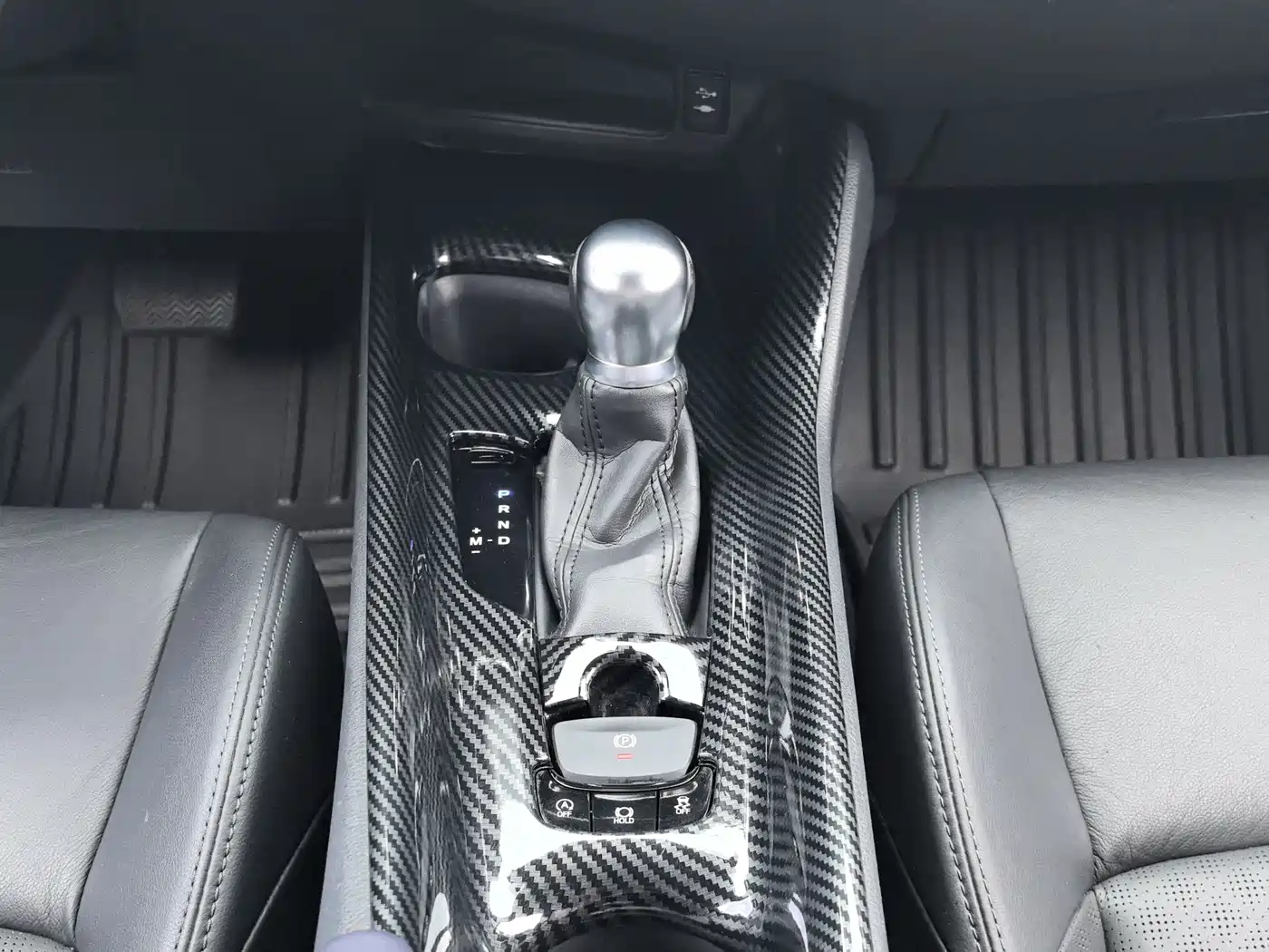 Toyota IZOA 2018 2.0L Speed Edition China VI фото 15
